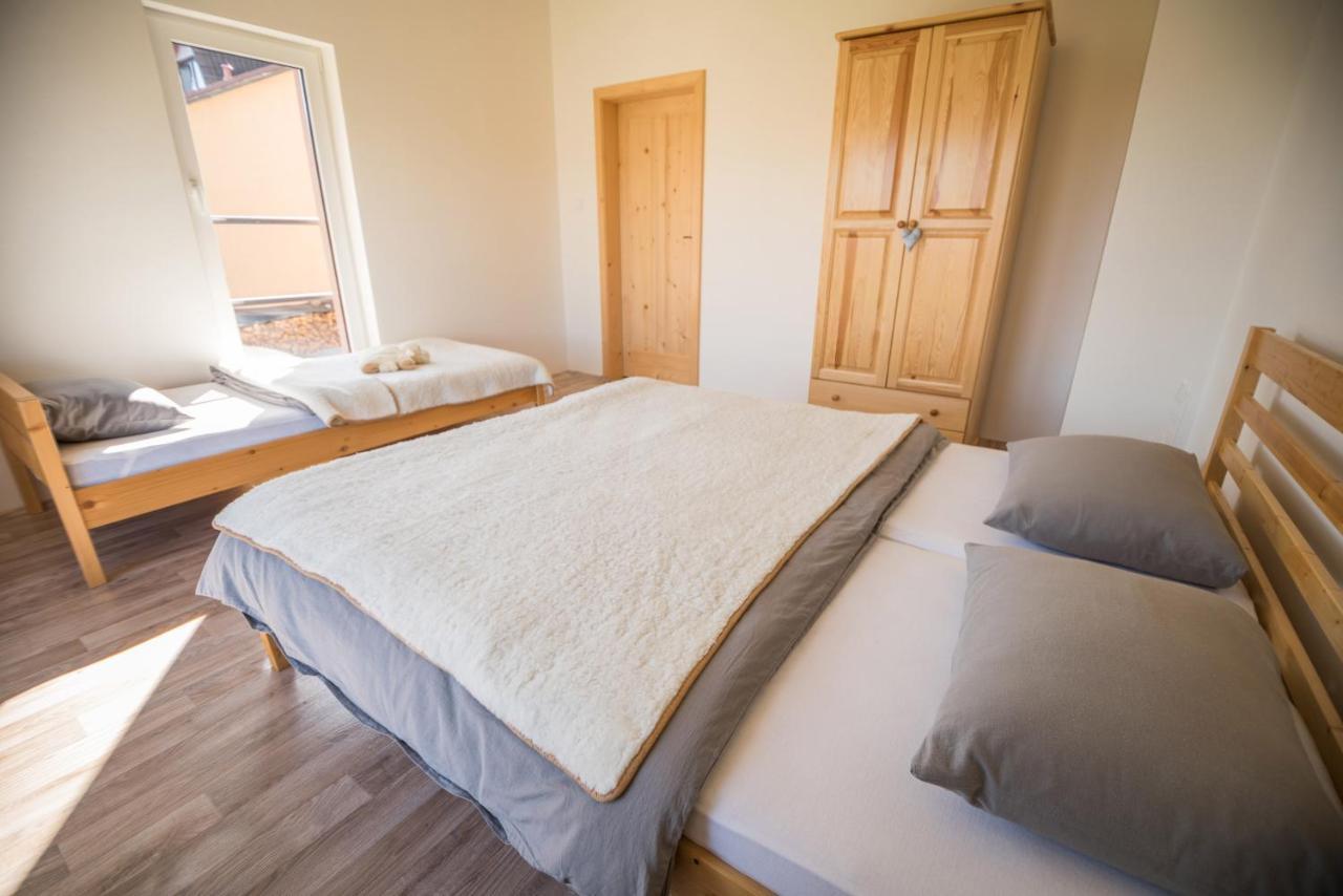 Apartman Emka Liptovský Mikuláš エクステリア 写真