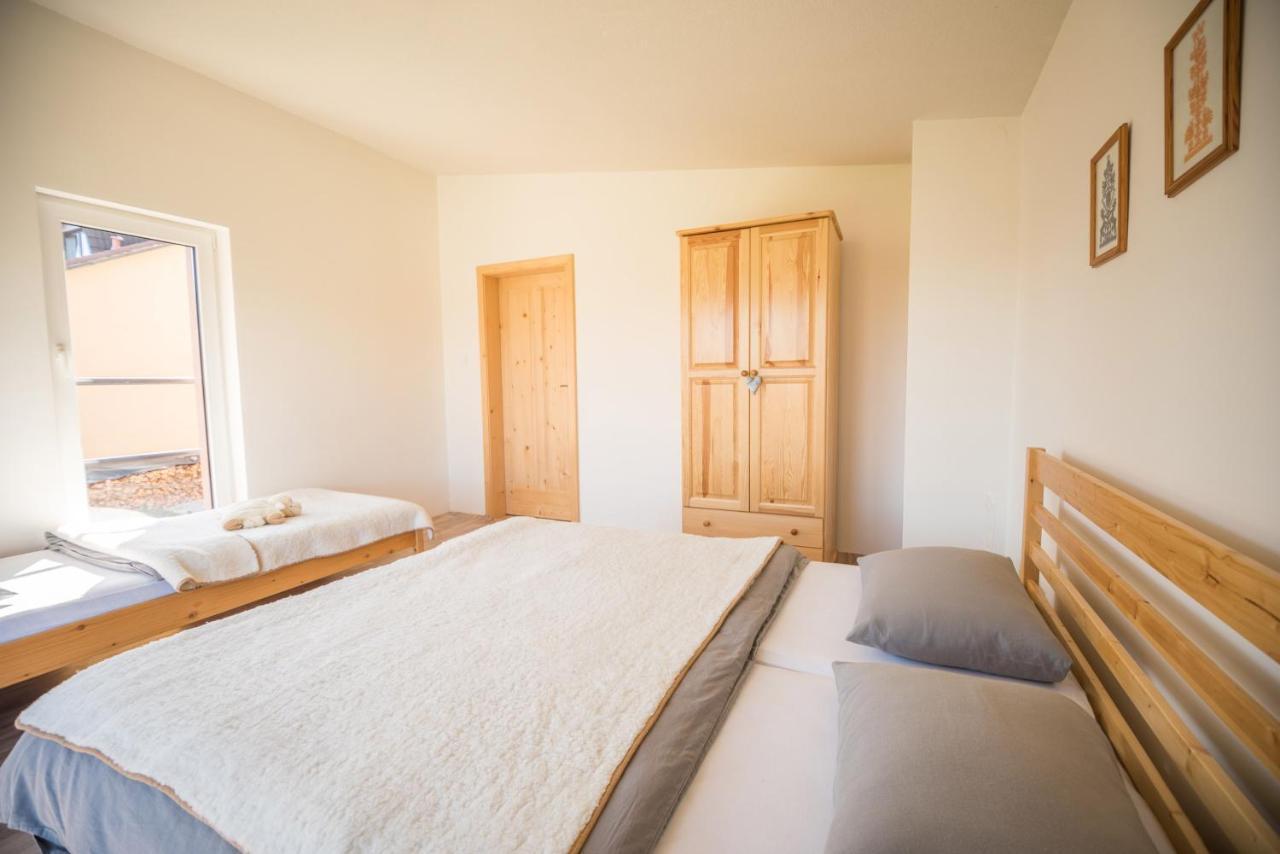 Apartman Emka Liptovský Mikuláš エクステリア 写真